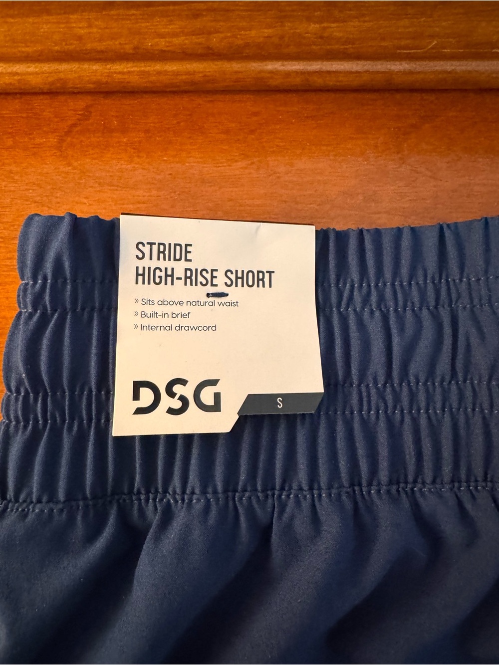 NWT DSG High Rise Stride Shorts - Picture 3 of 4